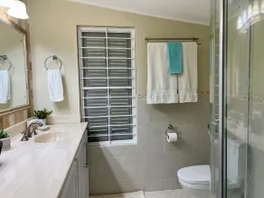 10 min walk to calm water beach! Private plunge pool on deck, Sunset Crest. - Image 4