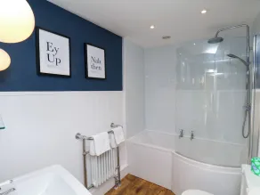 Sixpence Cottage - Image 5