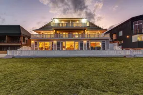 Marine Manor - Image 4