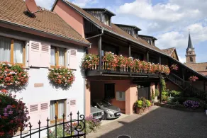 Wohnung 3: Wohnung in Privatbesitz mit Innenhof in Bergheim - Image 4