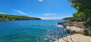 Get away from it all villa set amidst Mediterranean gardens with private pool - Image 2