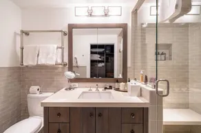 Deluxe Snow-capped Suite, MTN views, hot tub+sauna access, steps from Vail Lifts - Image 4
