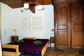 For rent small country house located in the heart of p. black - Image 4