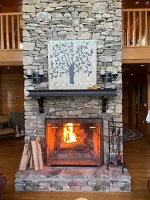 Lakeside Luxury: Experience Tranquility in Our Remodeled Lake House - Image 5
