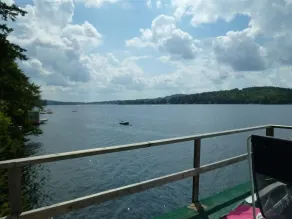 Waterfront home sleeping 10 located on Cummings Cove on Lake Winnipesaukee - Image 5