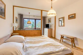 Apartment \"3 Apartment mit Gartenblick\" with Mountain View, Private Balcony & Wi-Fi - Image 4