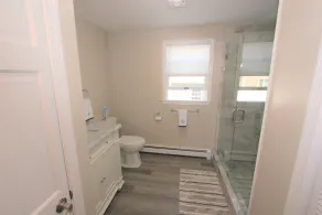 41 Tupper Ave- Renovated Pet-friendly Home, .3 Miles to Beach, Prime Location - Image 4