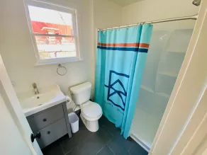 Spacious 2 Bedroom Apartment in Lyons - Image 2