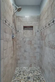 KING SIZE BED! Private Country Home - 3 Bed 2.5 Bath - Image 4