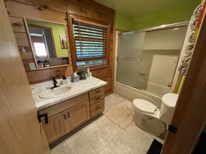 NEW! Luxury beautiful cabin with New Hot tub and🏔 - Image 4