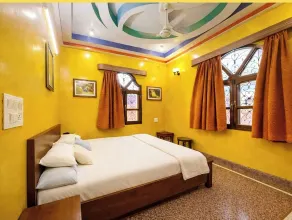 Gopal Residency near Keli Kunj & ISCKON - Image 3