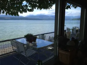 Alderbrook Area Waterfront Beach Cottage, All Season Escape- Spectacular Views!! - Image 5