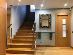 HUS MED POOL I EN UNIK BODEGAS MILJÖ - Image 2