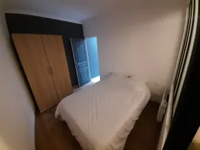 2-room apartment, near RER, bus and castle - Image 3