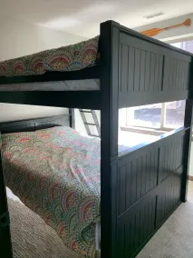 Beautiful, new 4 bedroom cabin with great views of the lake. 6 water passes - Image 3