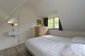 Detached bungalow with two bedrooms and one bathroom - Image 5