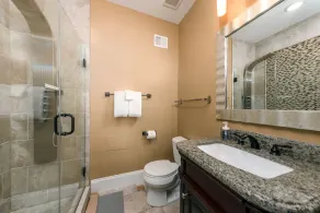  Luxe Three floors. Four bedrooms each with private full bath  Garage Parking - Image 5
