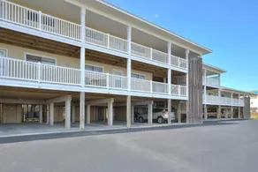 The Sea Pearl - Ocean Front Condo on Oak Island - Sleeps 9 - 3bed/2bath - Image 4