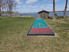 Lake home, 3 bd 3 bath, 2 car garage deck, dock, Video game, foosball, quiet bay - Image 4