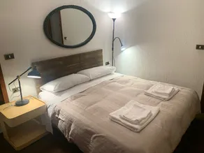 1 chambre \"l'ancienne grotte\" avec jardin et solarium - Image 3