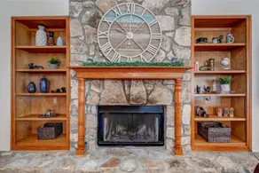 Outdoor Living at Its Finest - Group Spa, Fire Gathering, Star Dining - Image 3