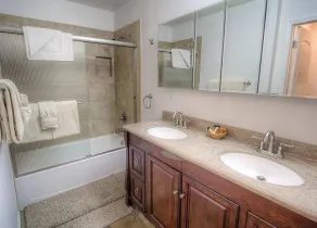 Eagle's Lake Retreat condo - Image 2