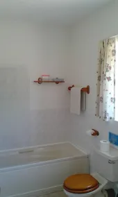 Ruhiger Rückzugsort, zwei Schlafzimmer, zwei Badezimmer (eins en-suite, ein Duschbad) - Image 2