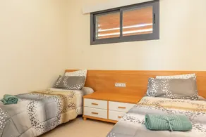 Holiday Apartment 'Mar i Llum' with Sea View, Shared Pool & Wi-Fi - Image 5