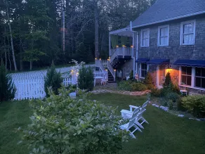 Chic Farmhouse Guest Cottage, ROW zum privaten Strand, A / C - Image 5