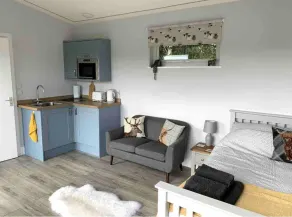 Lora Cabin - Image 3