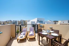 Sea Bliss penthouse with 2 terraces enjoying side Sea views by Getawaysmalta - Image 5