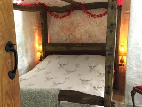 Basement Bridal Suite - Image 4
