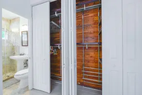 Upper East Side - Miami Home - We Host - Image 4
