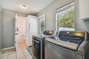 Heated/private pool- fenced yard-kid/pet friendly! - Image 3