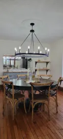 Vintage Farmhouse with Hot Tub on Vineyard - Image 3