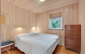 Nice home in Frvang with WiFi, 3 Bedrooms and Outdoor swimming pool - Image 4
