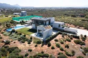 Villa Gardenia, luxury villa with infinity pool - Image 5