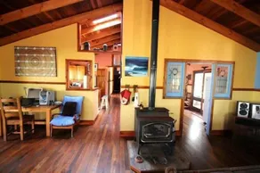 Sanctuary Bush Beach House - Image 2