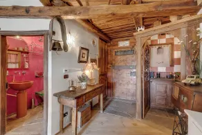 Grange Romantic Retreat Mountain View - Happy Rentals - Image 3