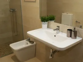Appartement-Salle de bain privée - Image 2