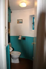 Hus med indhegnet have, isolee stille i landsbyen karakter - Image 5