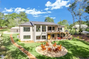 The Hales Lake House w/ Hot Tub! - Image 5