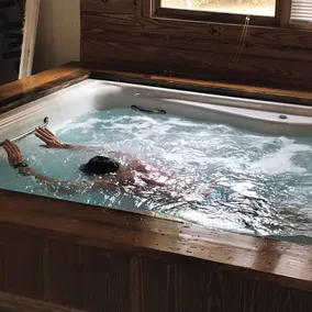45%  off at  booking! Cabin! Plus, JACUZZI SAUNA GYM!  YOURS ONLY! 2-day min - Image 2