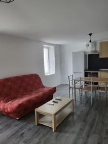 Quiet village house - Image 5
