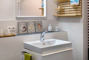 Appartamento 'Ferienwohnung Mit Eigenem Eingang' con terrazza privata, Wi-Fi e aria condizionata - Image 2