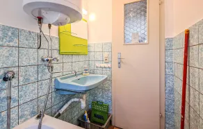 1 Bedroom Nice Home In Adorfot Leubetha - Image 3