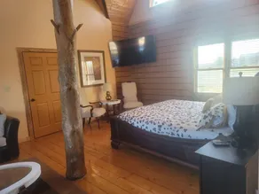 Amazing Spacious Log Cabin 15K Sq-Hot Tubs-Mountain Views - Image 5