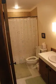 \"The Crooked House\" with A/C and sauna on private wooded lot near Killington - Image 5
