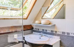 1 bedroom stunning apartment in Vasteville - Image 2