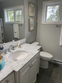 Yellow House Living - 2 bedroom Carriage House - Image 4